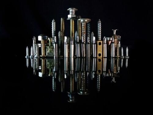 screw